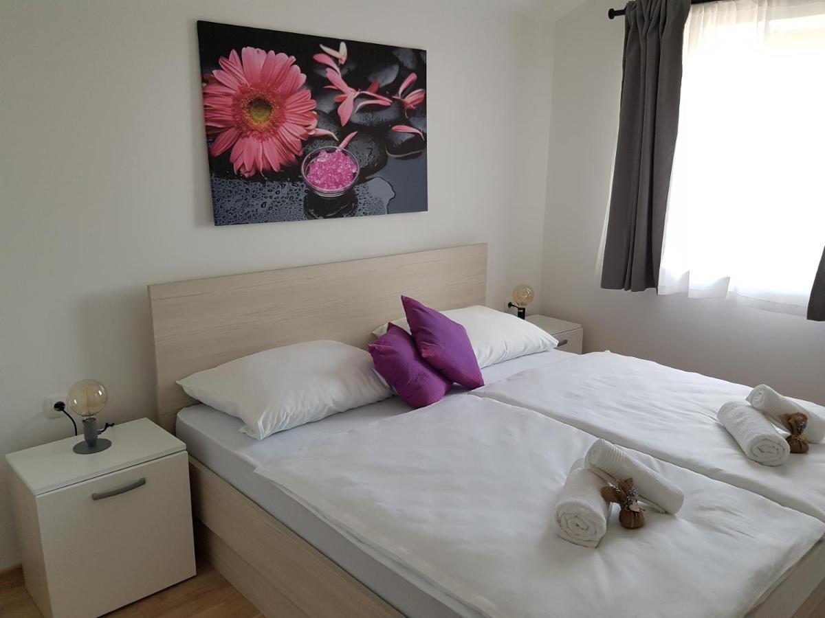 Apartments Kiara Punat Ngoại thất bức ảnh